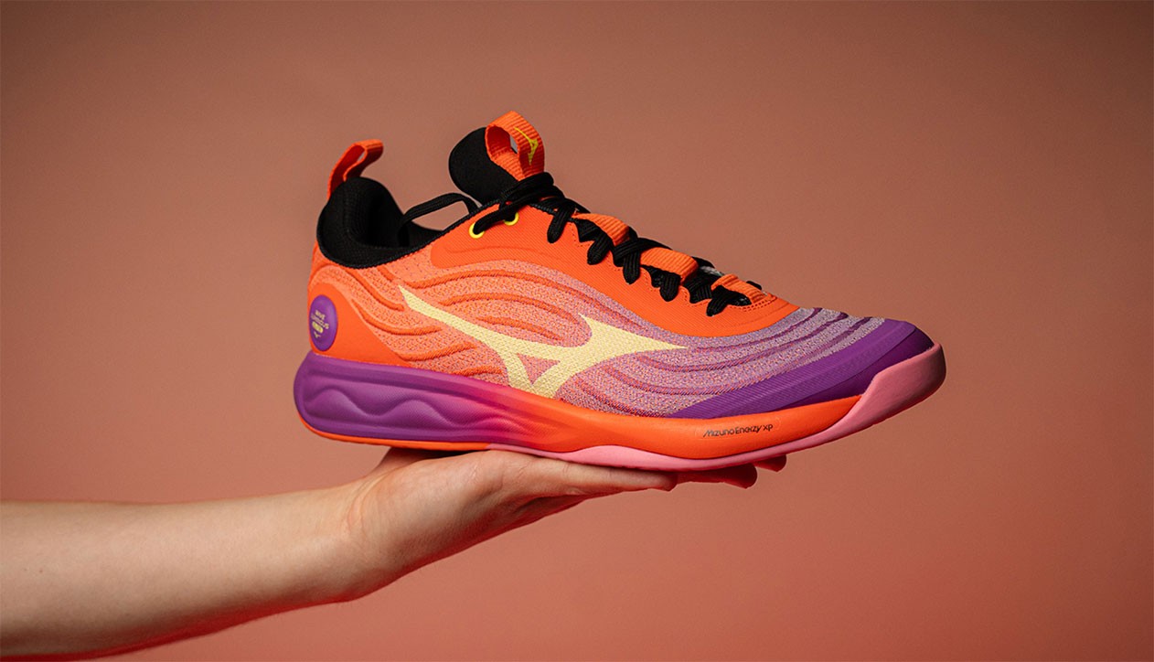 Mizuno Creative Burst Pack: Opvallen in de zaal 